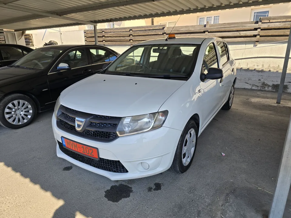 Dacia Sandero, front view